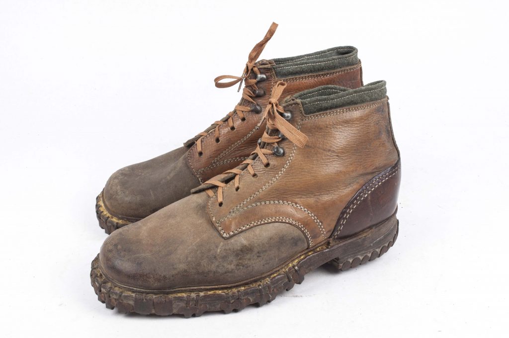 Mountain troop boots – 1945 – fjm44