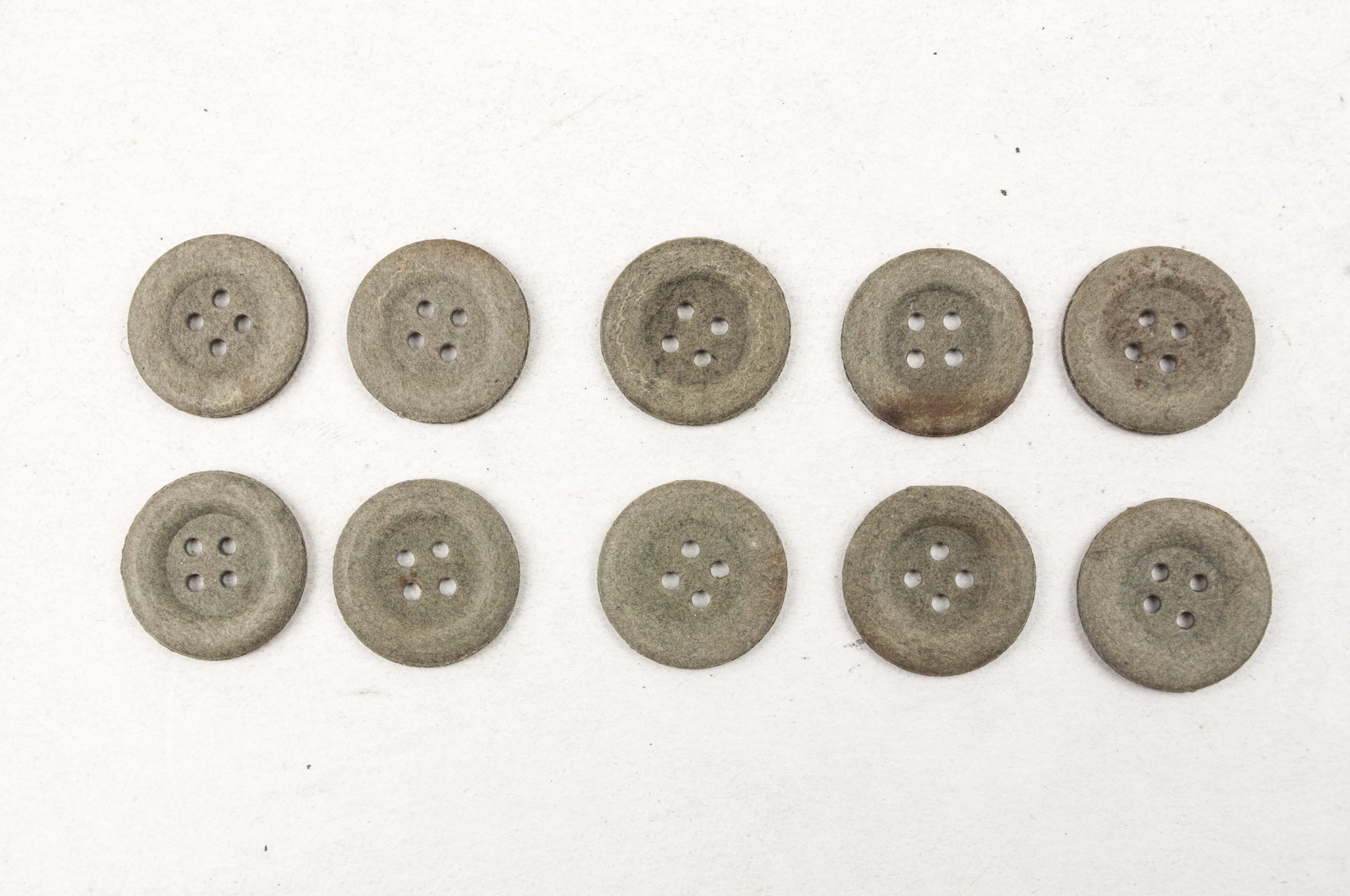 PP20 – 10 paper 18mm buttons for shirts, smocks and tunics – fjm44