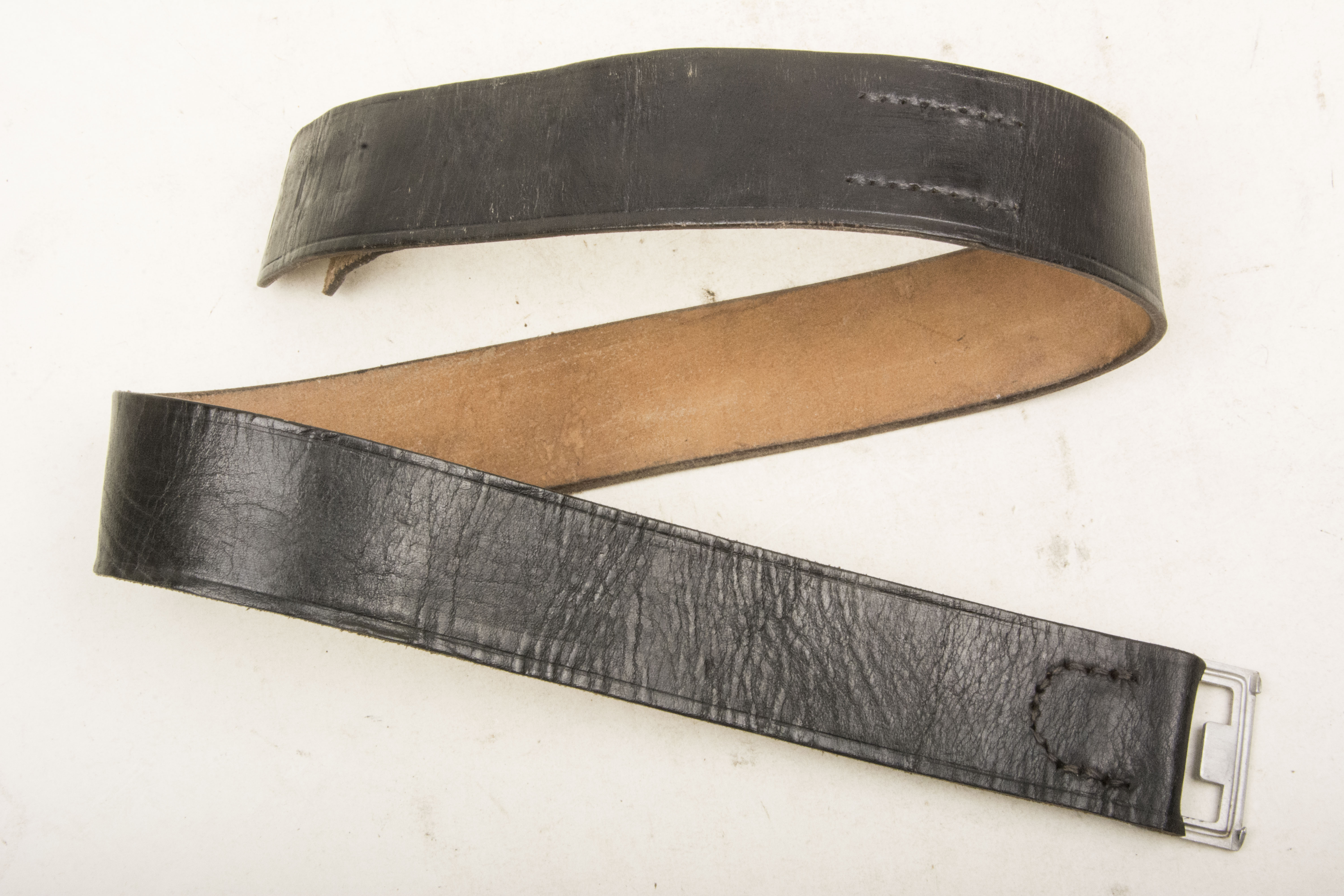 Mint Police equipment belt marked jln 1942 – fjm44