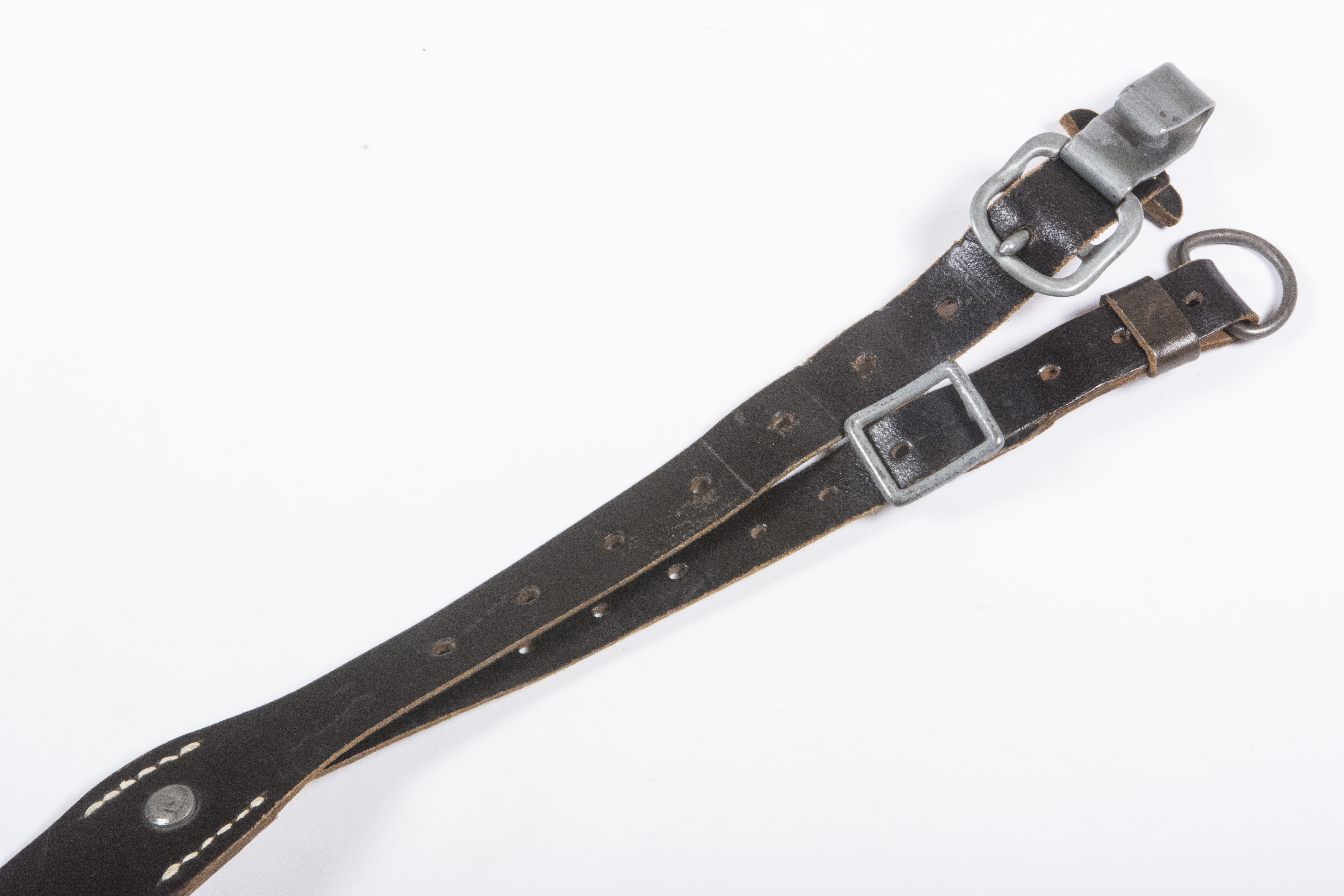 Mint late war Y-strap marked 0/0355/0018 – fjm44