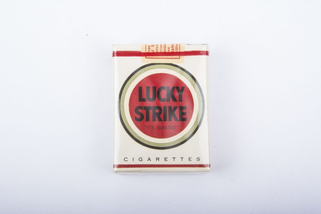 lucky strike com