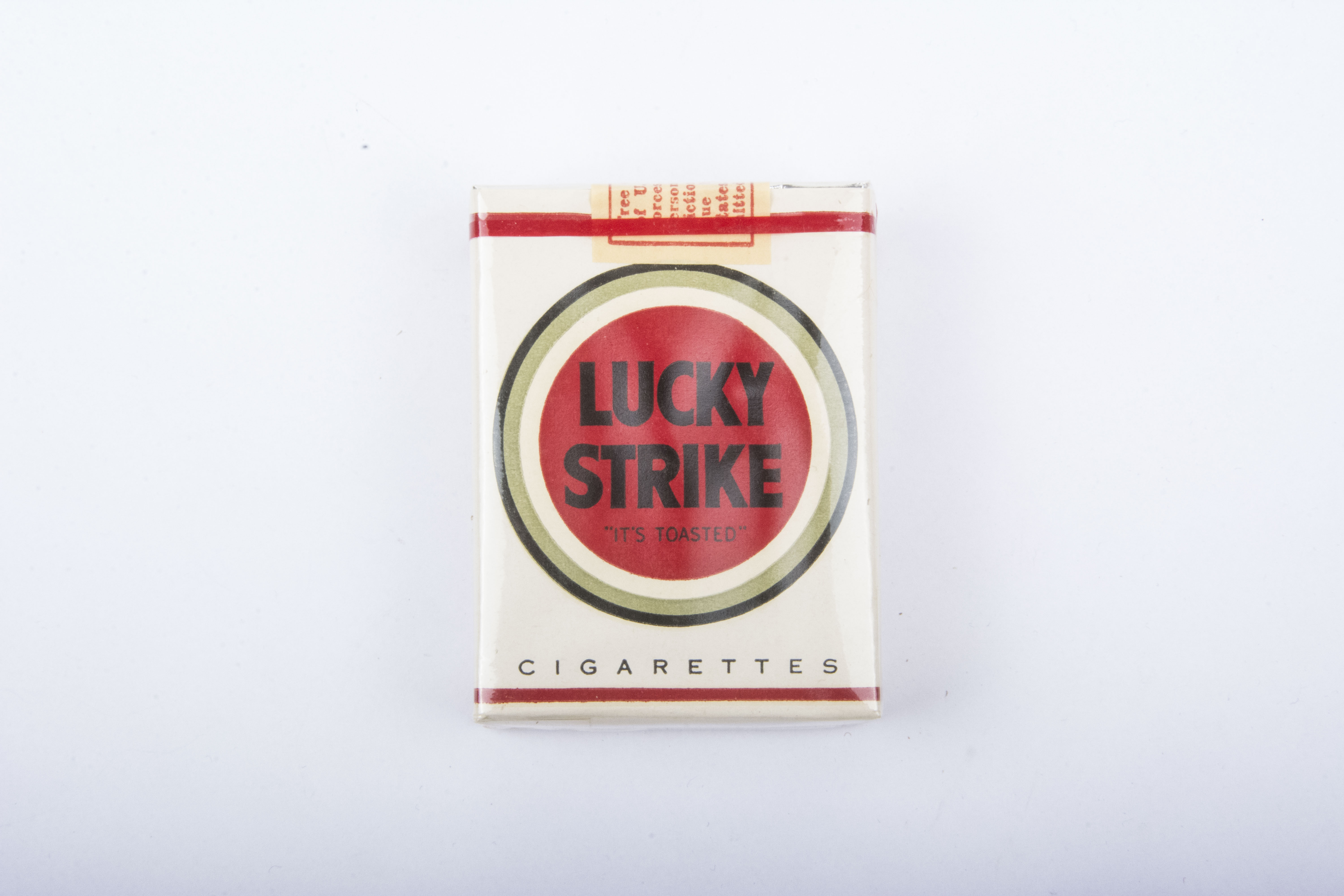 сигареты лаки страйк компакт фото