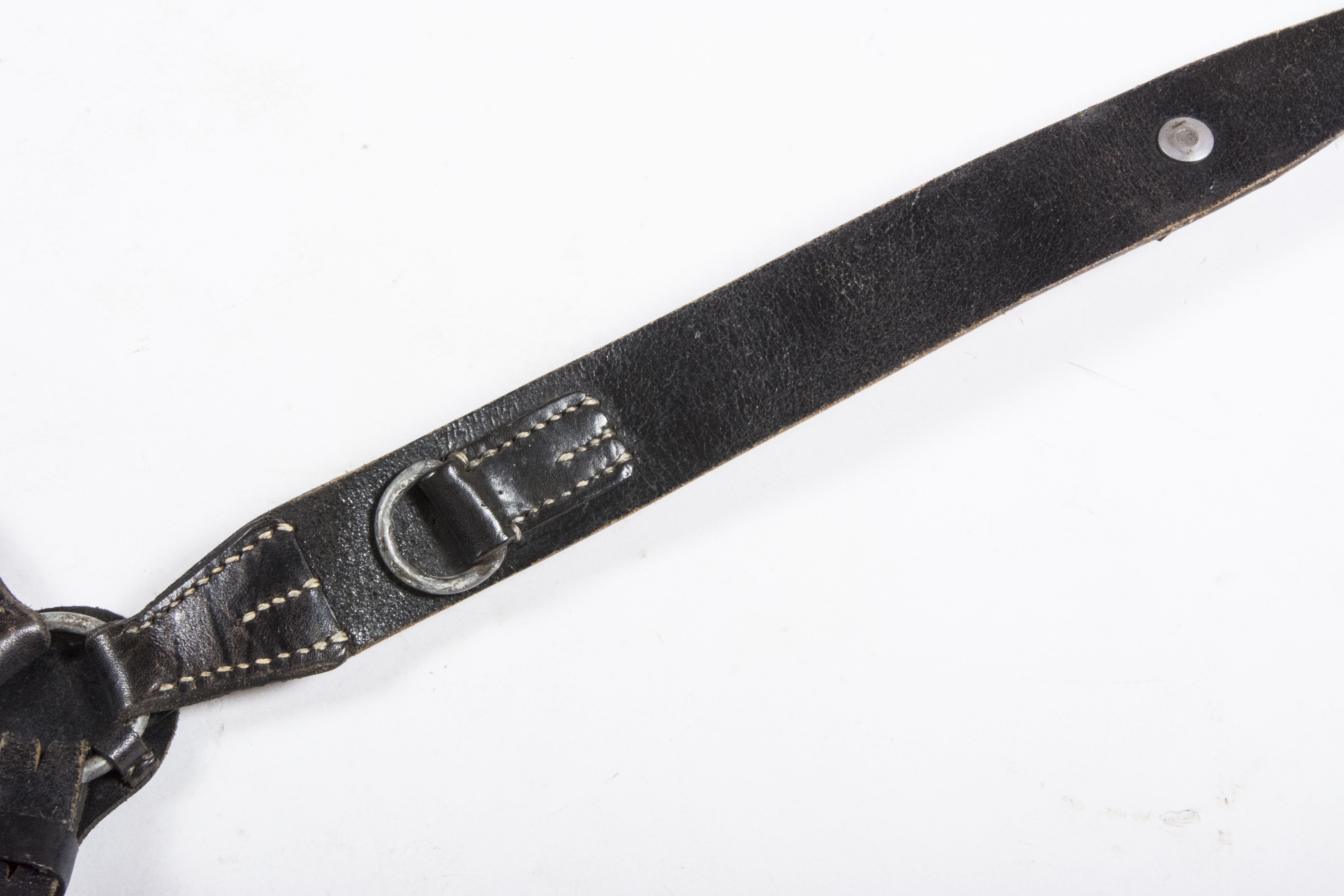 Minty hidden stitch Y-strap marked E Lüneschloss Solingen 1942 – fjm44