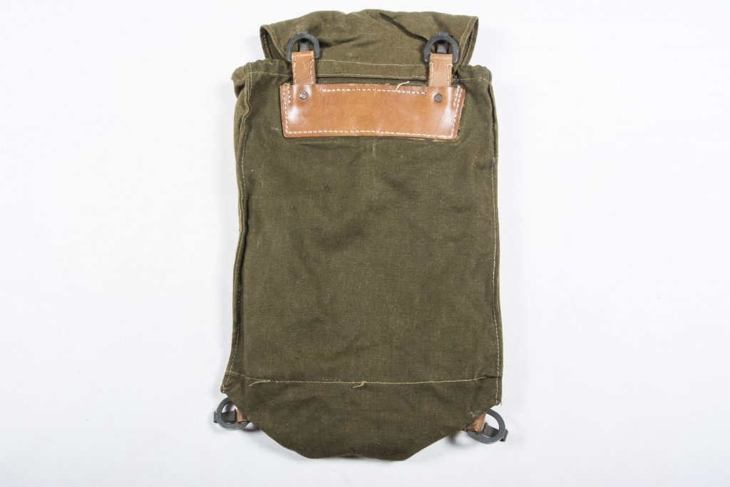 M44 Rucksack – Brown leather – fjm44