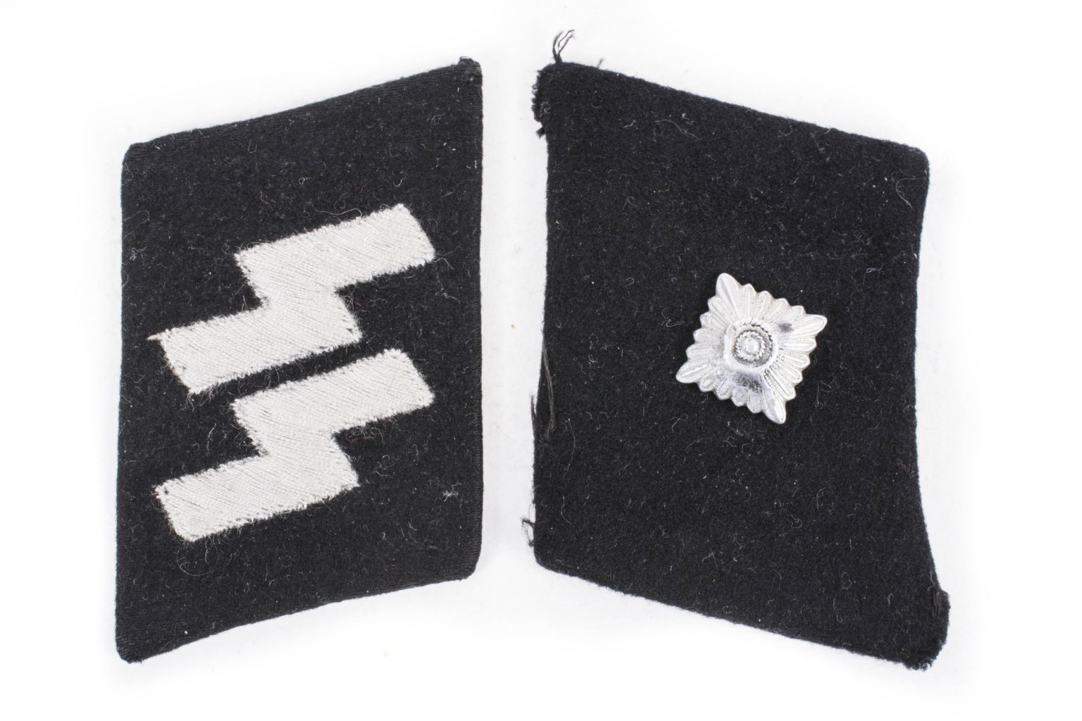 Waffen-ss Collar Tabs For A Unterscharführer – Fjm44