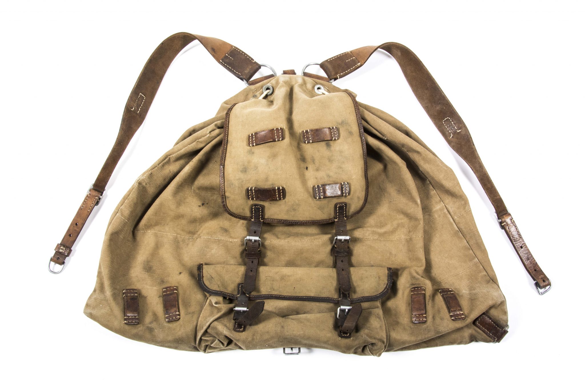 First Rucksack First model Gebirgsjäger rucksack Sachs & Deisselberg Hamburg 1940 – fjm44