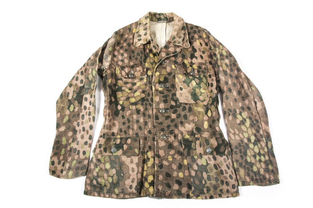 Late war Waffen-SS Erbsentarn camouflage tunic – fjm44