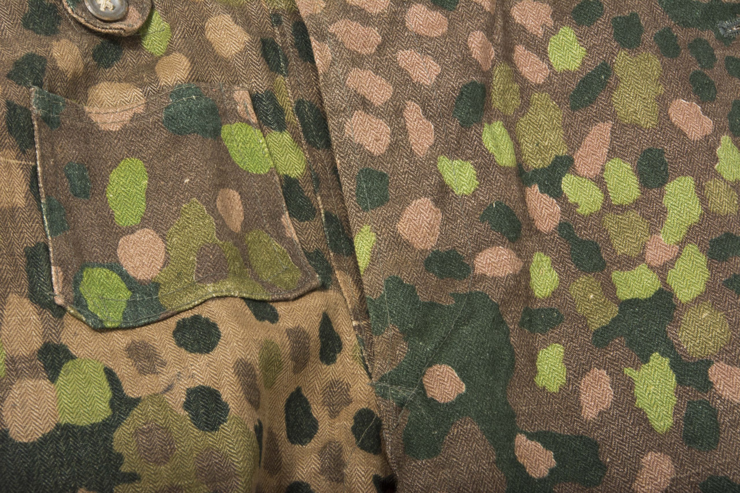 Mint Waffen-SS Erbsentarn camouflage pattern trousers marked Betr. Ra ...