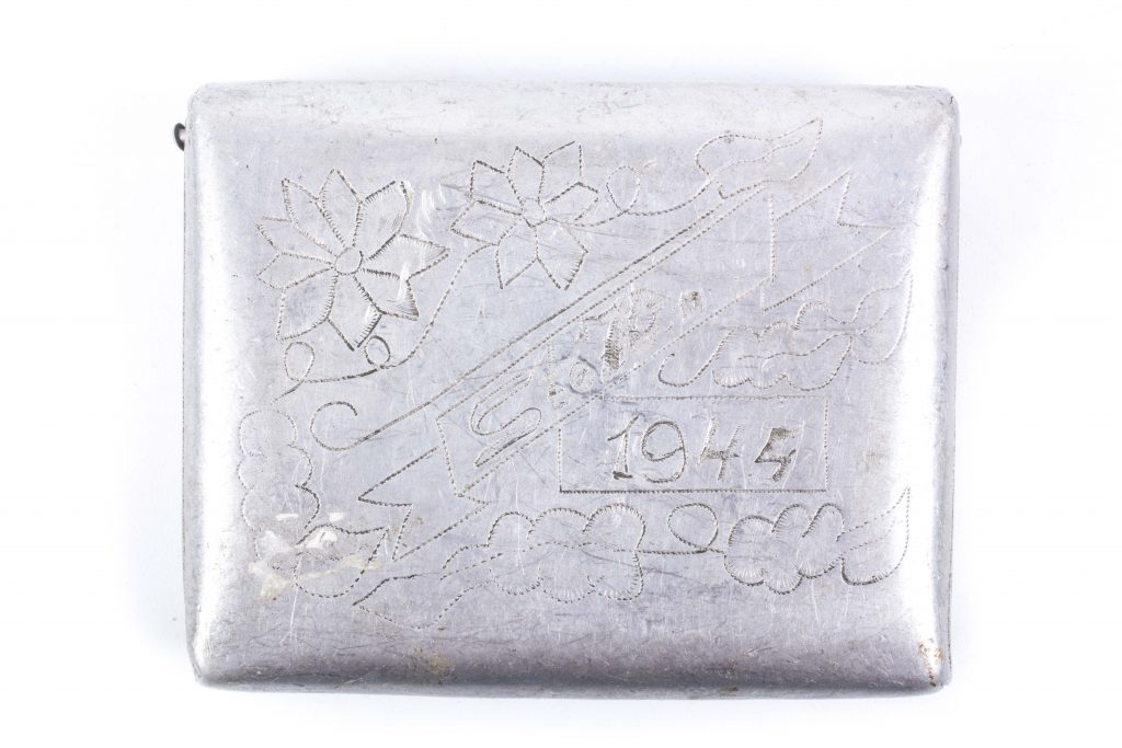 “Trench art” cigarette case 1945 – fjm44