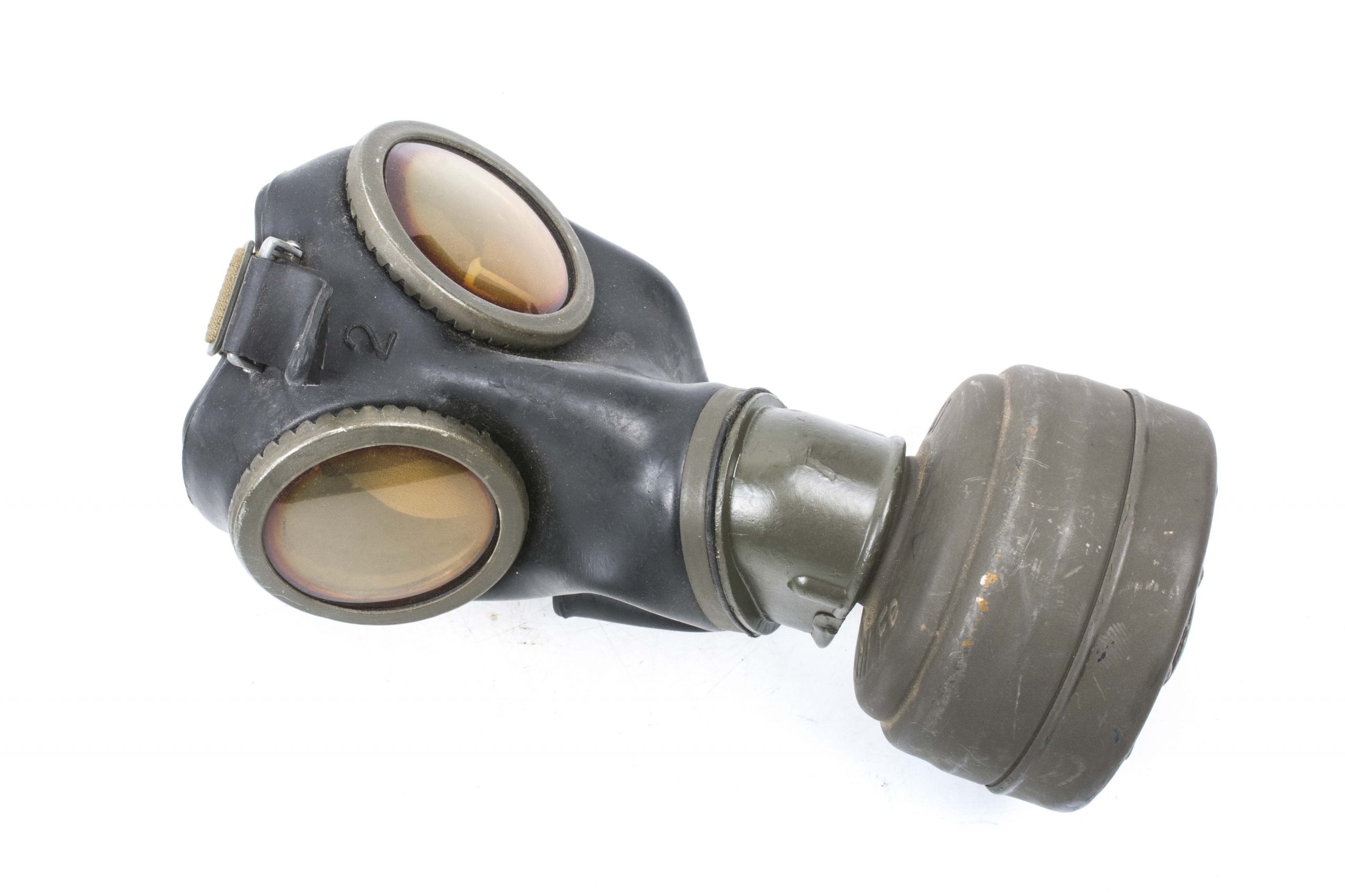 Black rubber M38 gasmask – fjm44