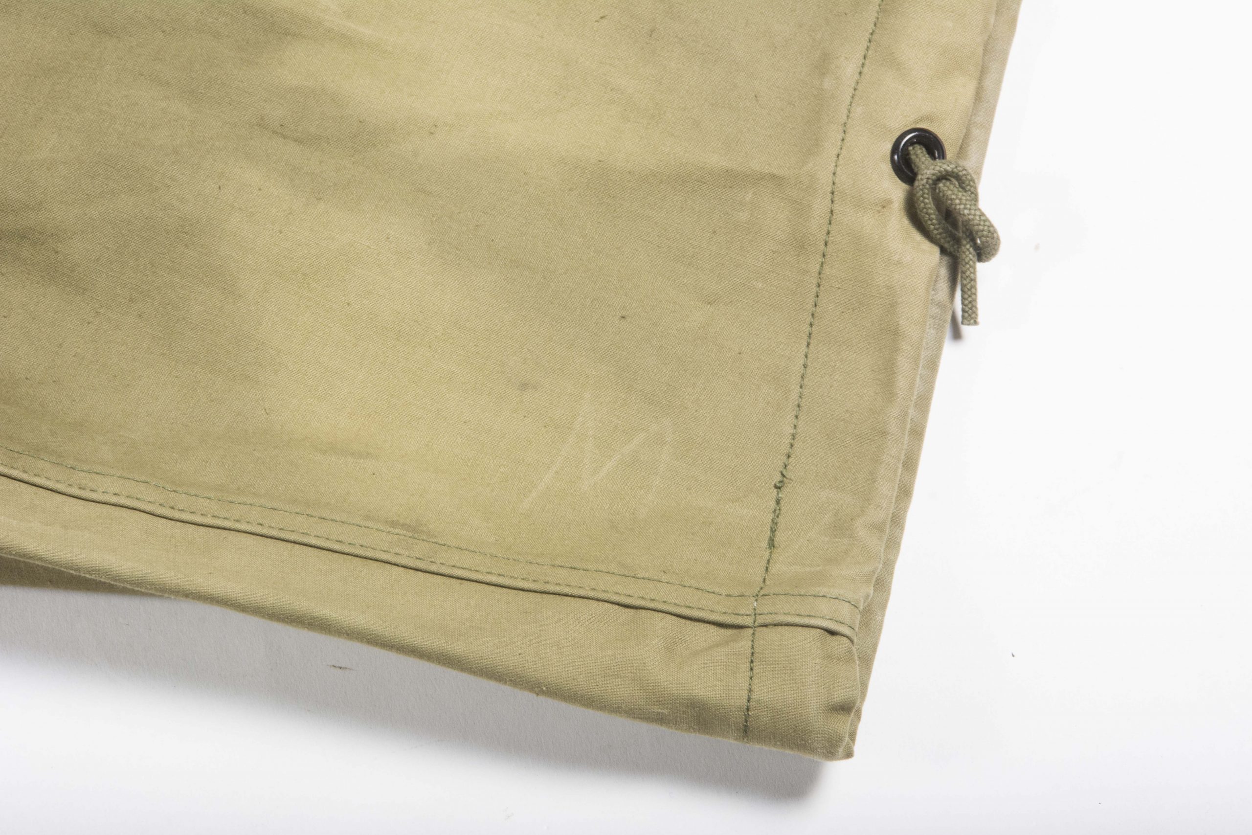US Navy foul weather trousers size medium 1944 – fjm44