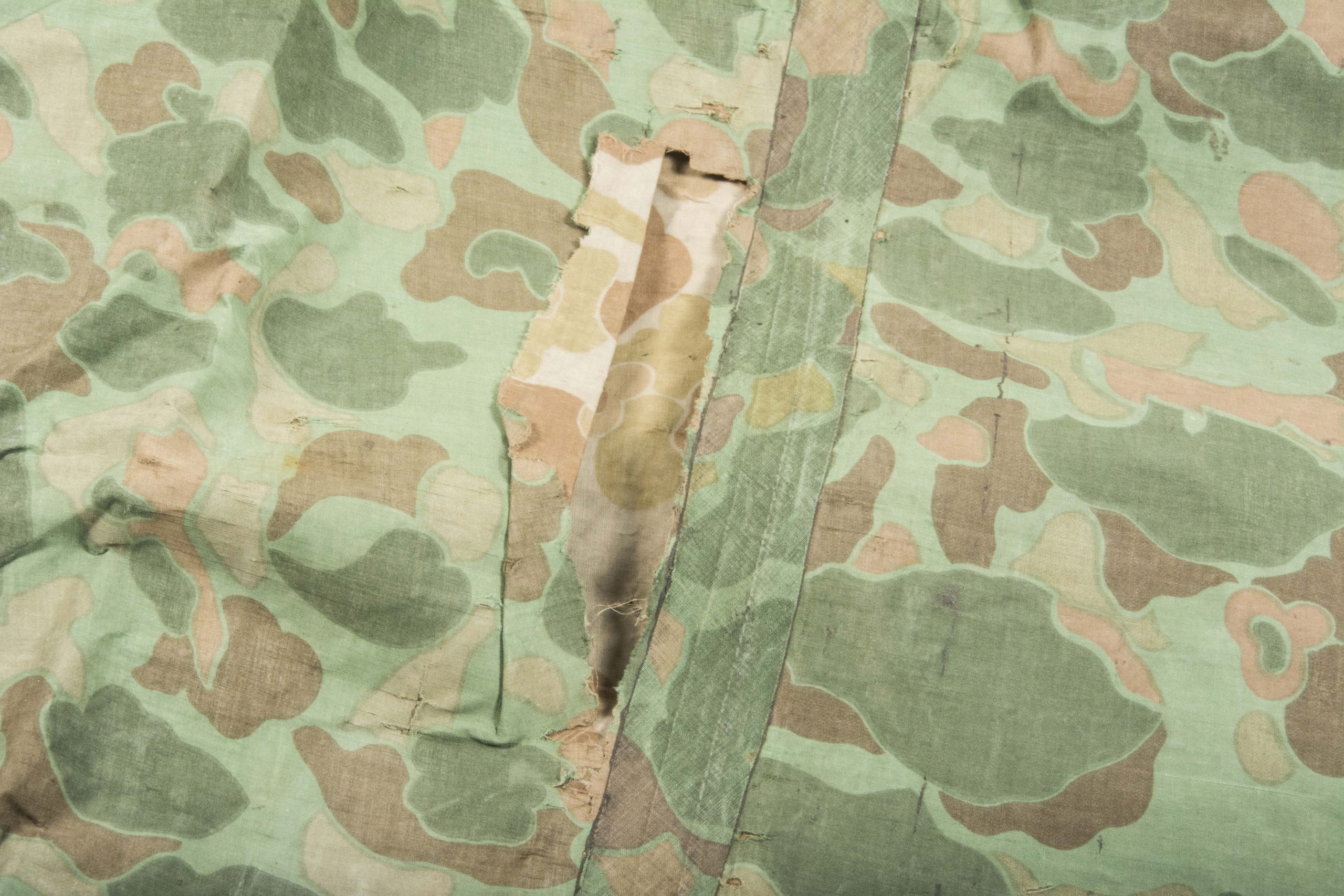 USMC camouflaged rain poncho – fjm44