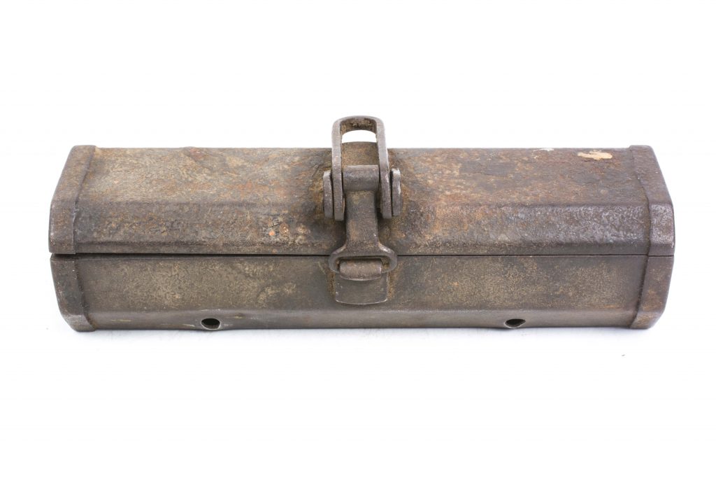 MG spare bolt box for the Lafette 42 – fjm44