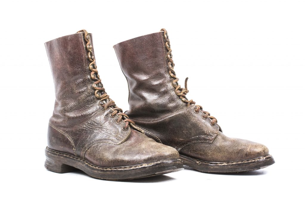 Rare brown Fallschirmjäger jump boots – fjm44