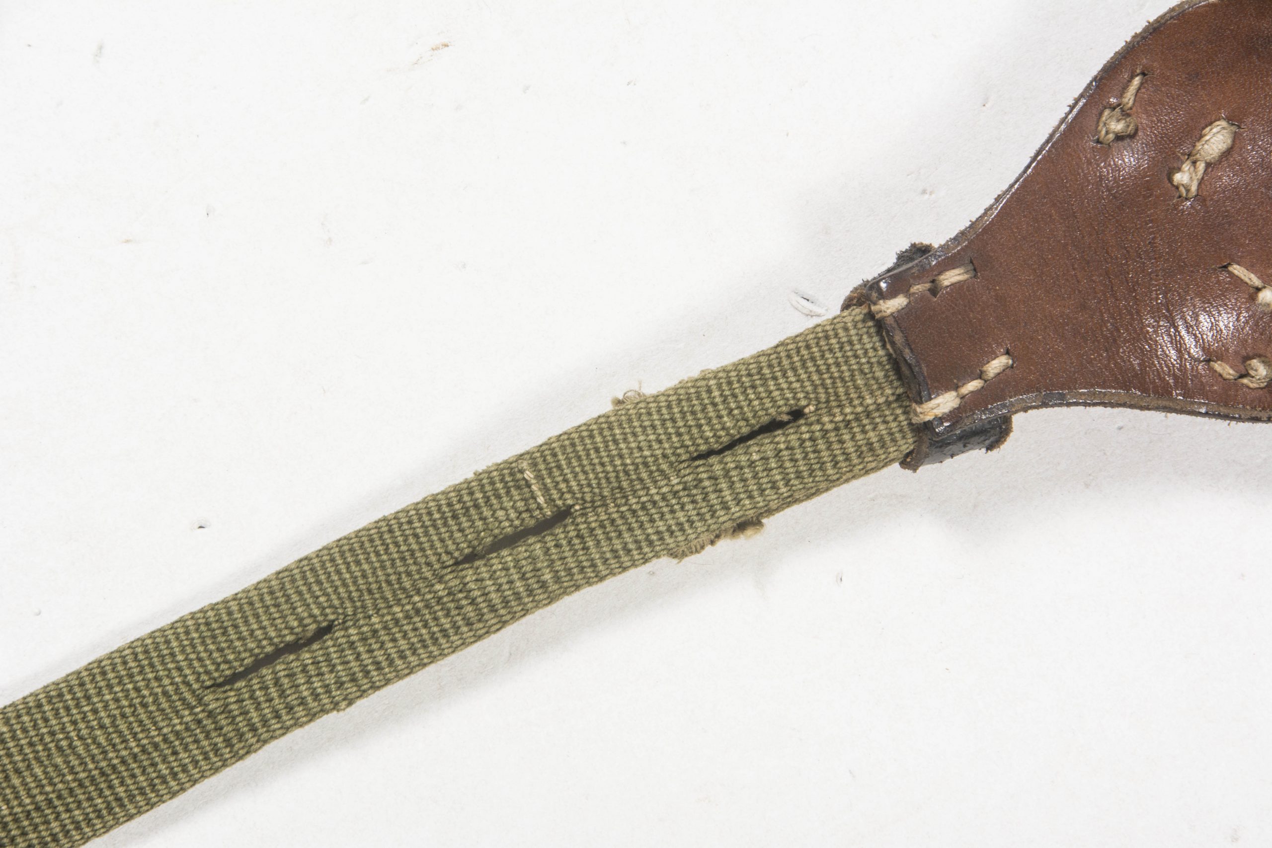 Tropical Y-strap dated 1942 – fjm44