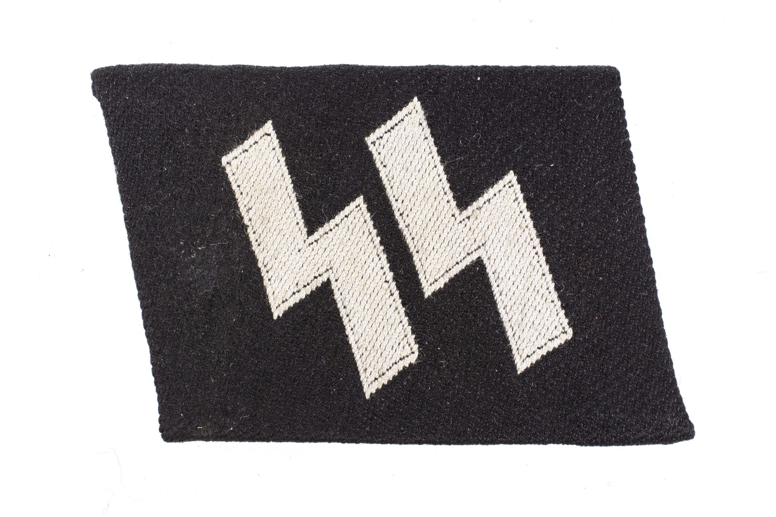 Waffen-SS BeVo runic collar tab – fjm44